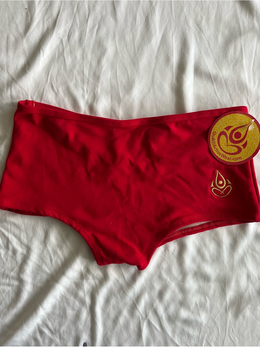 Shakti Activewear Women's Red Hot Yoga Boyshorts S NWT
